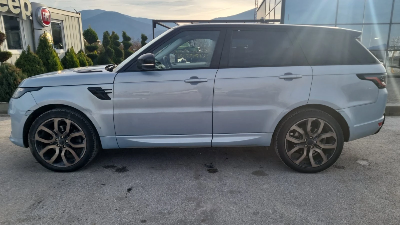 Land Rover Range Rover Sport 3.0 Diesel  - изображение 3