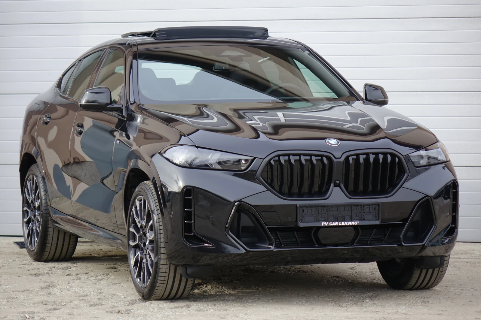 BMW X6 M-PAKET PRO* xDRIVE * M 22* SWAROVSKI* CARBON*  - [1] 