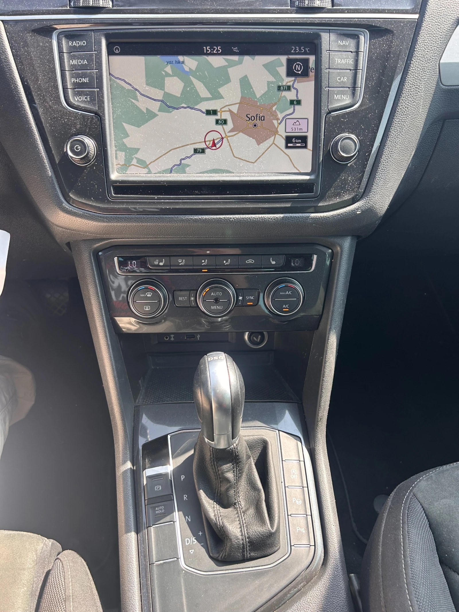 VW Tiguan 1.4TSI AVTOMAT/NAVI/KAMERA EURO 6 | Mobile.bg   14