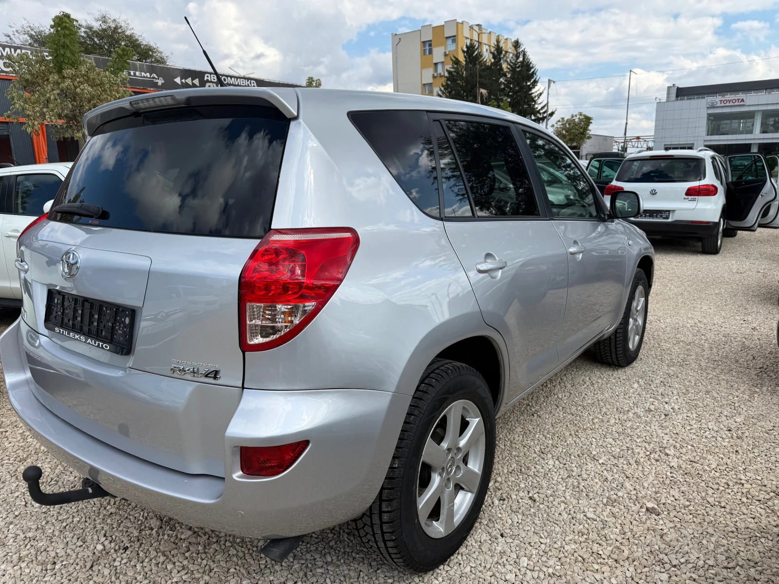 Toyota Rav4 Дизел - изображение 4