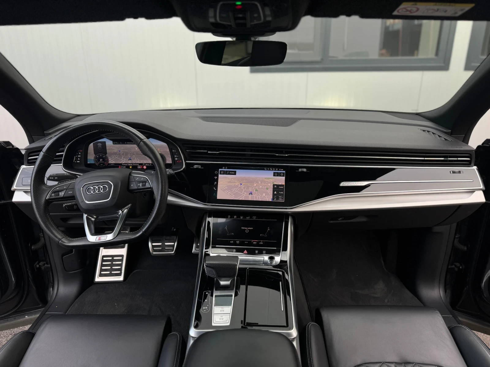 Audi Q8 Shadow-line + Sline, снимка 12 - Автомобили и джипове - 53460277