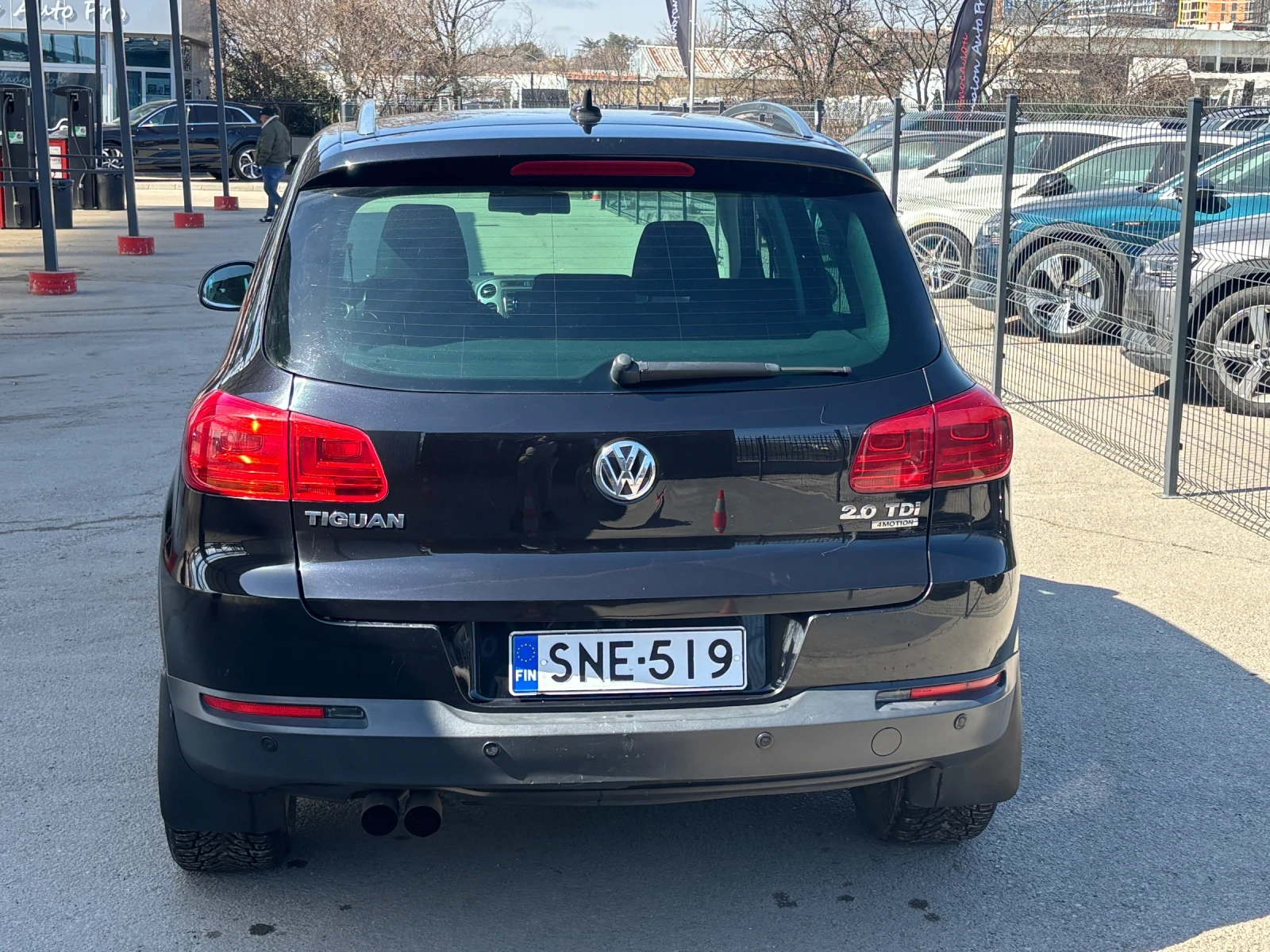 VW Tiguan 2.0TDI , снимка 4 - Автомобили и джипове - 53814970