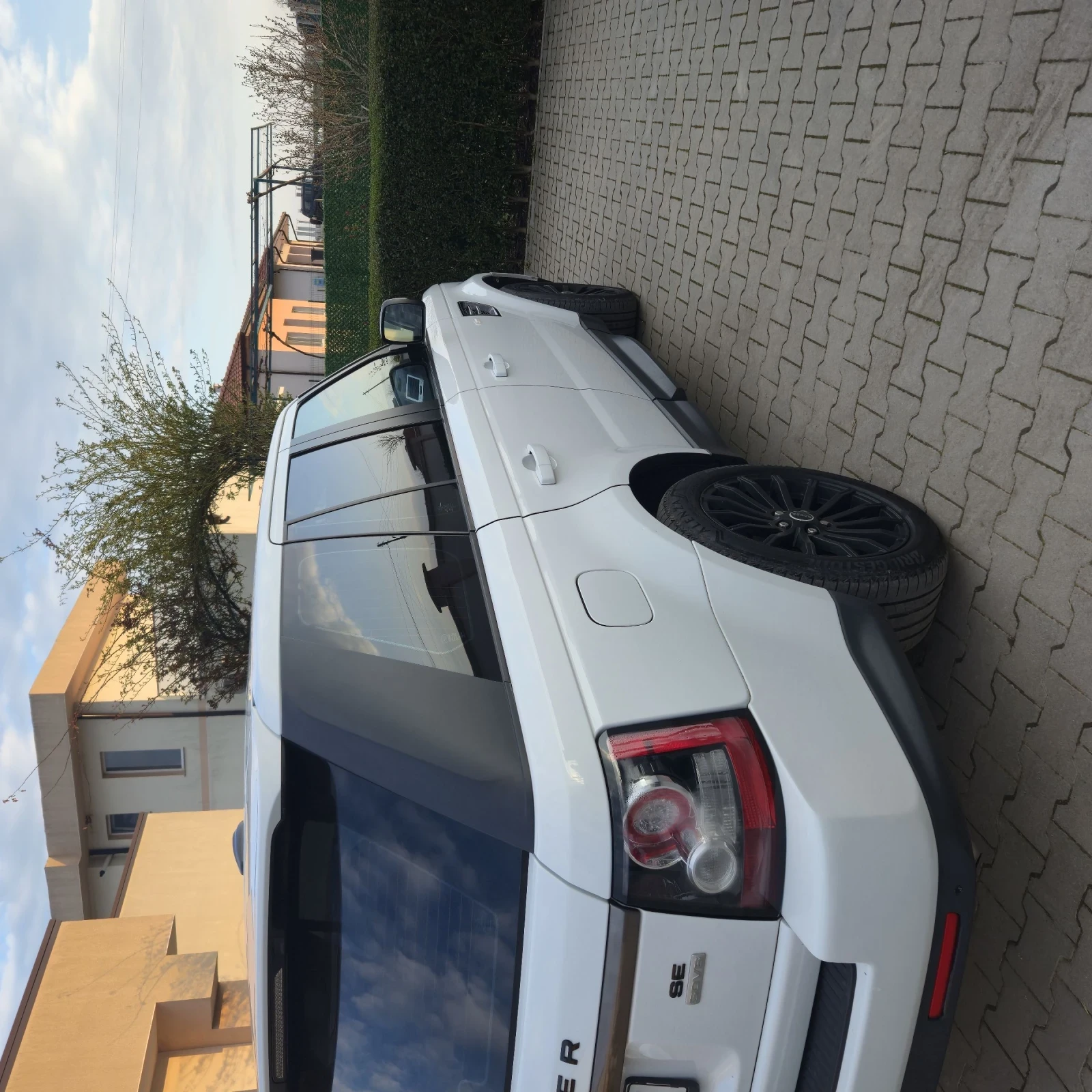 Land Rover Range Rover Sport, снимка 3 - Автомобили и джипове - 53977533