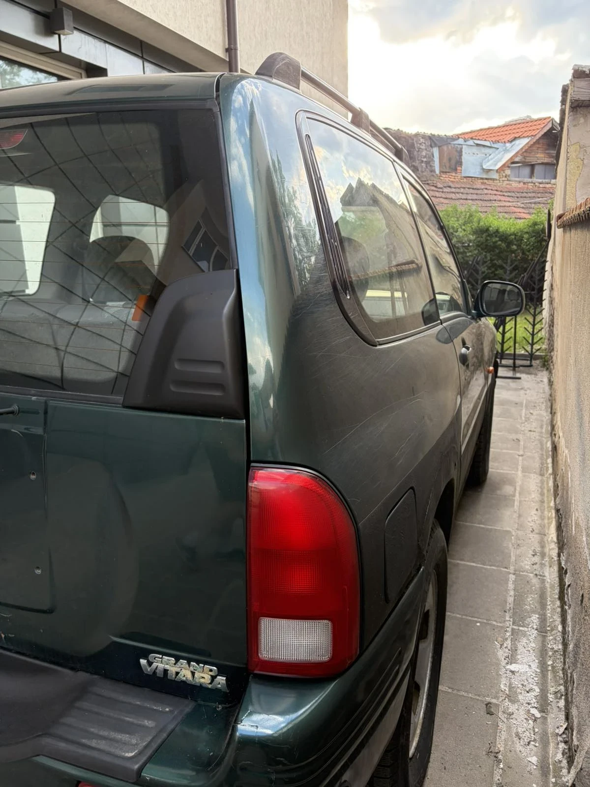 Suzuki Vitara Джип, снимка 6 - Автомобили и джипове - 54445073