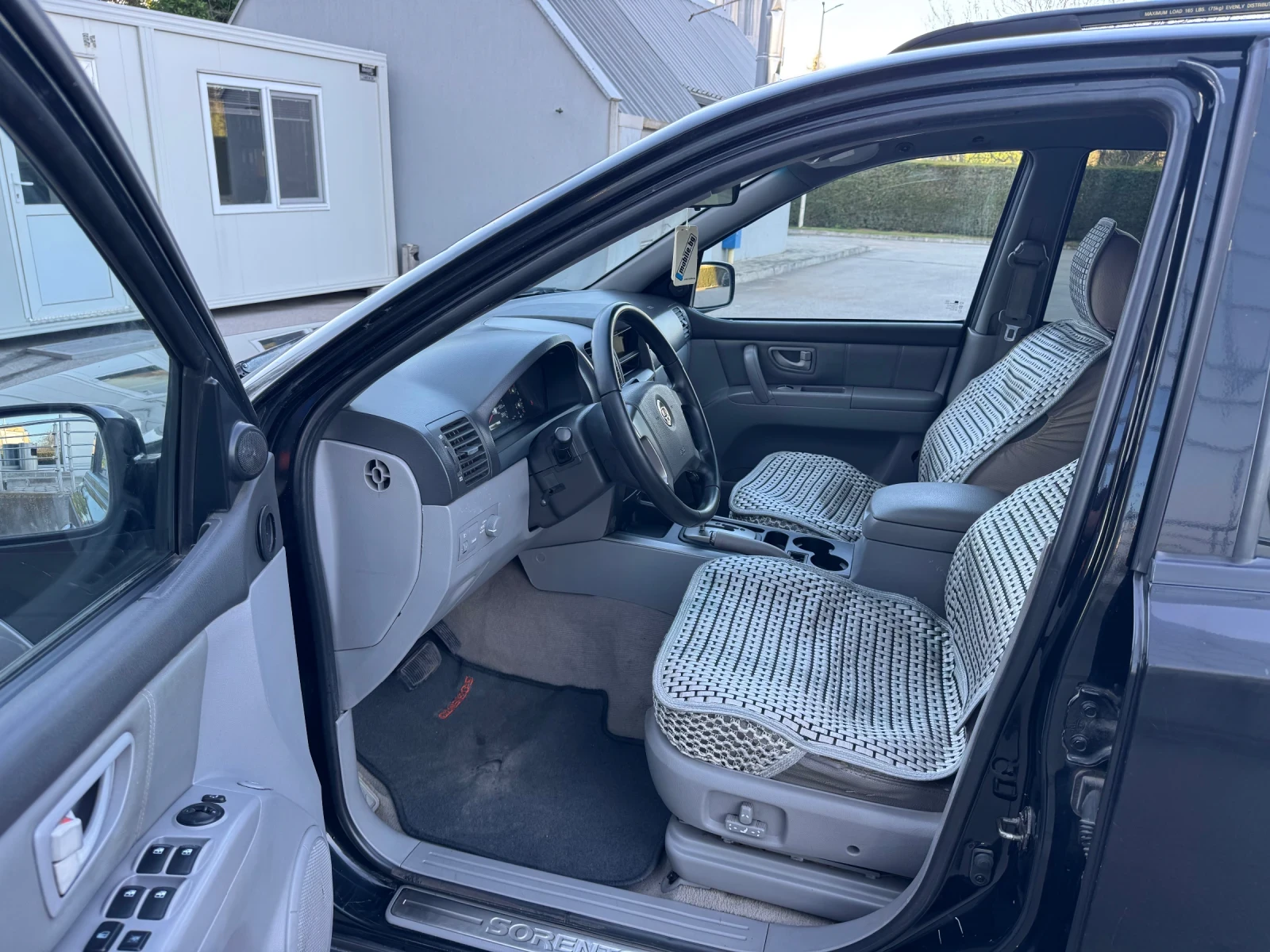 Kia Sorento, снимка 8 - Автомобили и джипове - 54445148