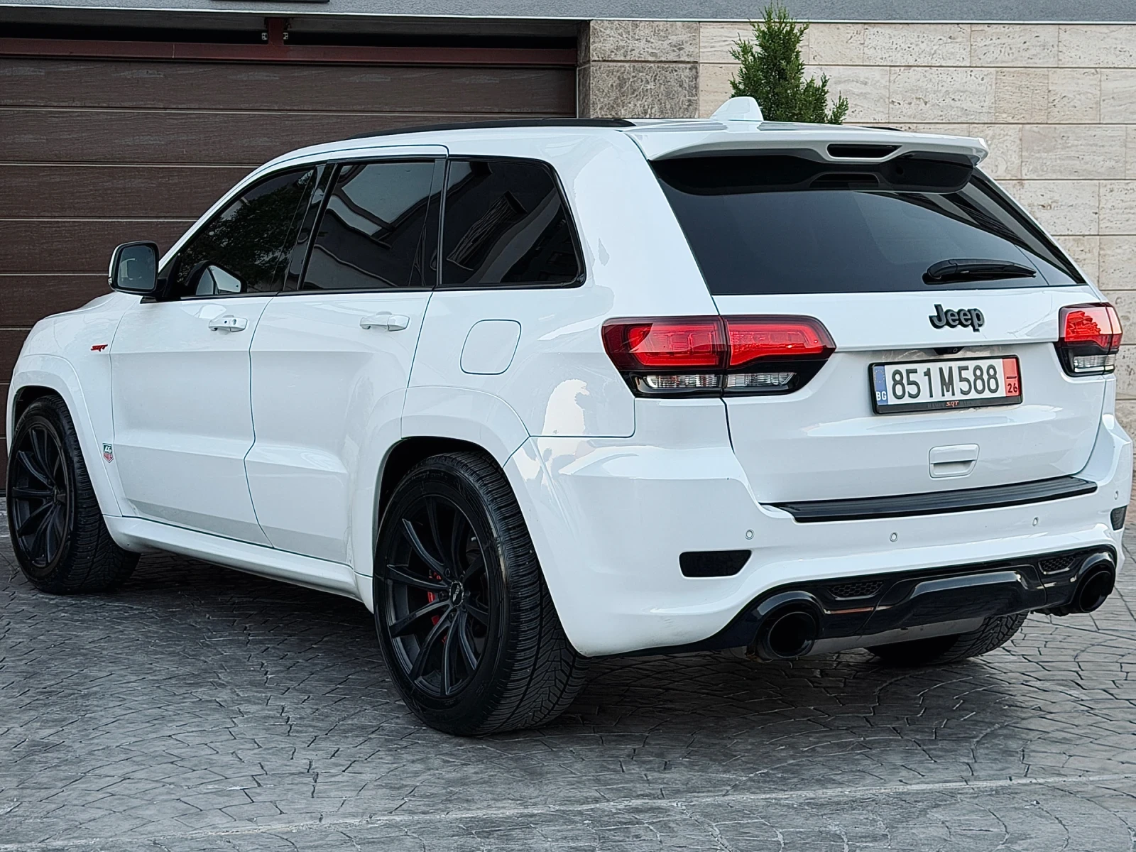 Jeep Grand cherokee 6.4 SRT Momentum GT Grail Exhaust ЛИЗИНГ, снимка 5 - Автомобили и джипове - 54969581