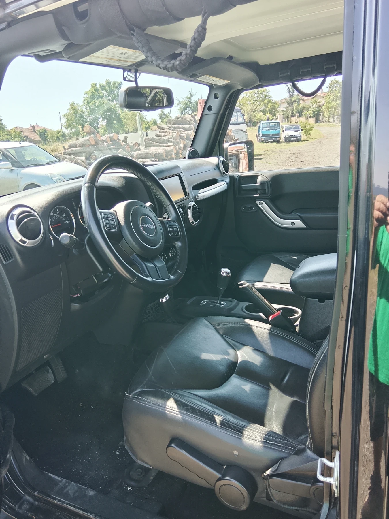 Jeep Wrangler Sahara , снимка 8 - Автомобили и джипове - 55429370