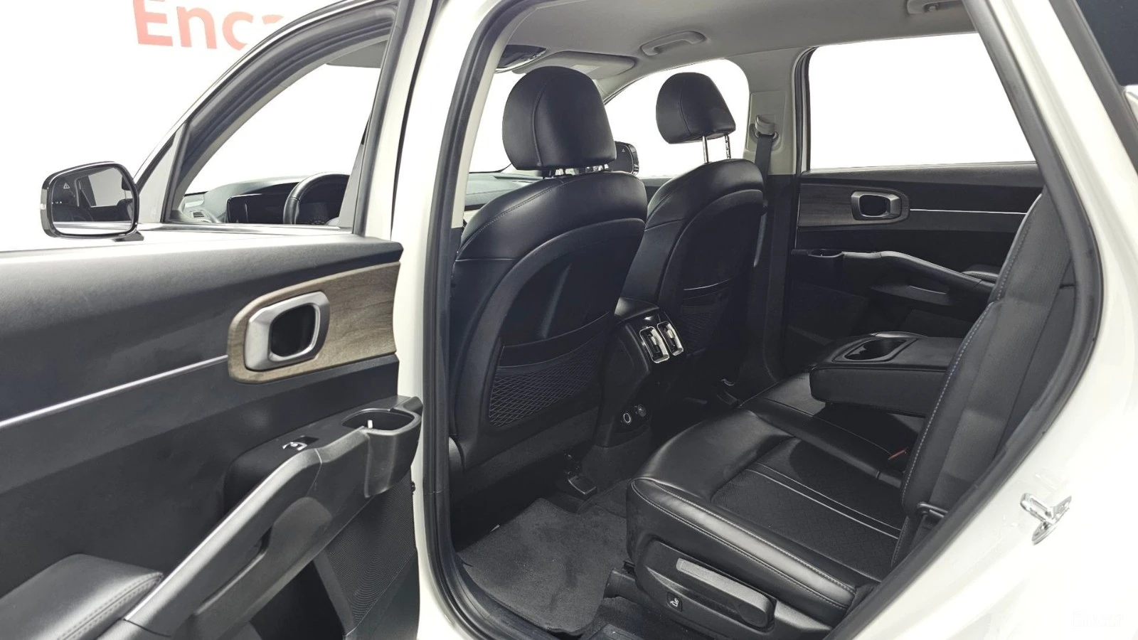 Kia Sorento Trendy* 2.5T* DISTRONIC* ПОДГРЕВ* КАМЕРА* , снимка 11 - Автомобили и джипове - 55595241