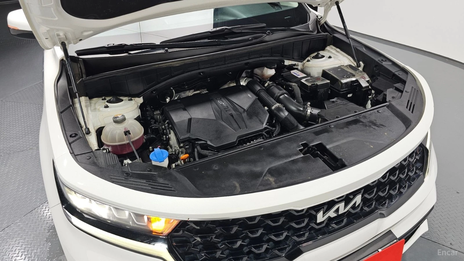 Kia Sorento Trendy* 2.5T* DISTRONIC* ПОДГРЕВ* КАМЕРА* , снимка 17 - Автомобили и джипове - 55595241