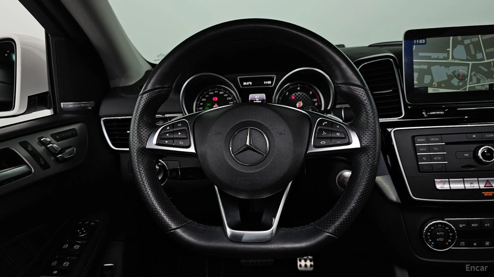 Mercedes-Benz GLE 350d 4MATIC COUPE* МОНИТОРИ* КОЖА* НАВИ* ПАНО, снимка 12 - Автомобили и джипове - 55596401