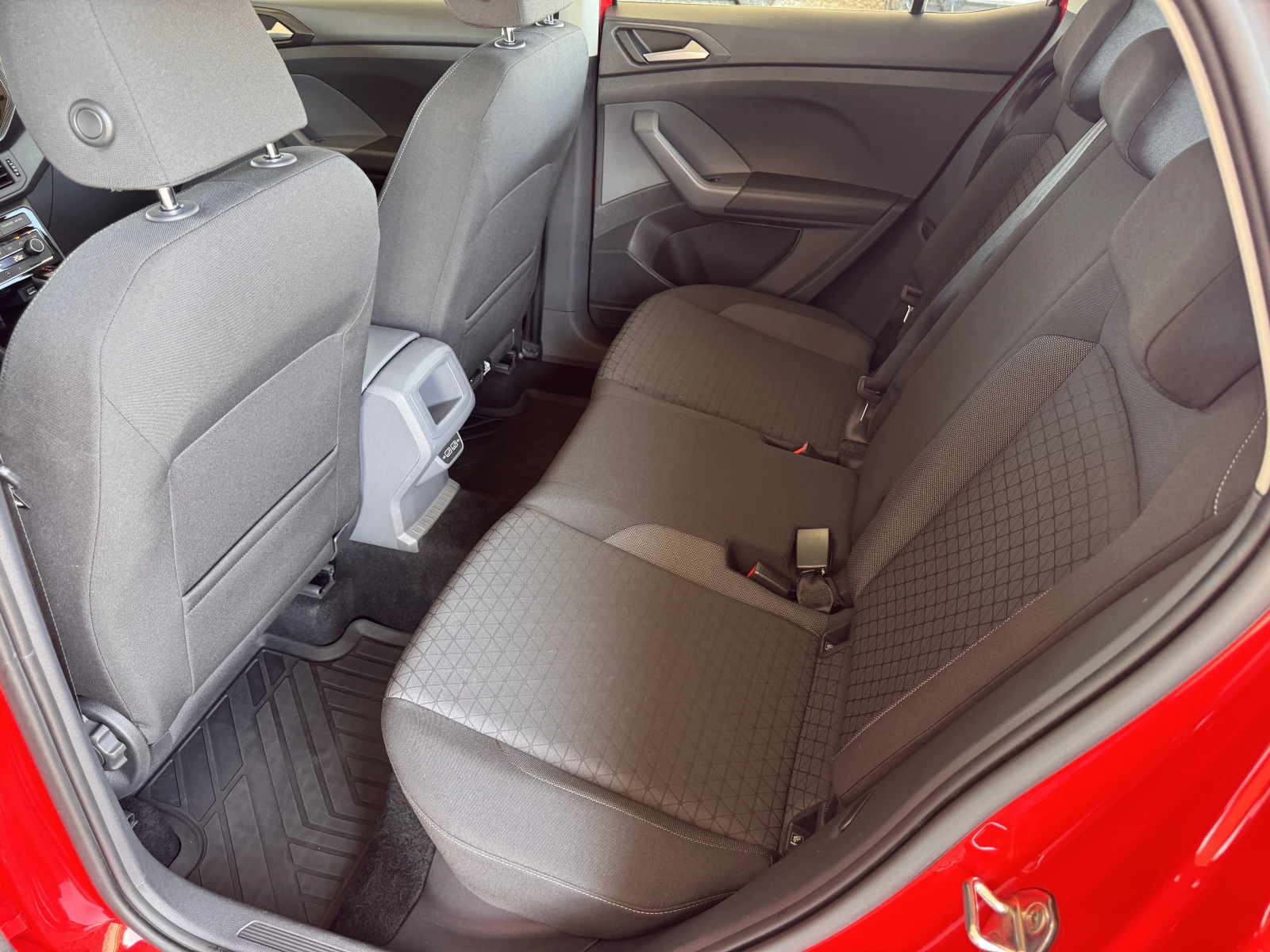 VW T-Cross Style/1.5TSI/150K.C./7AT, снимка 10 - Автомобили и джипове - 55629079