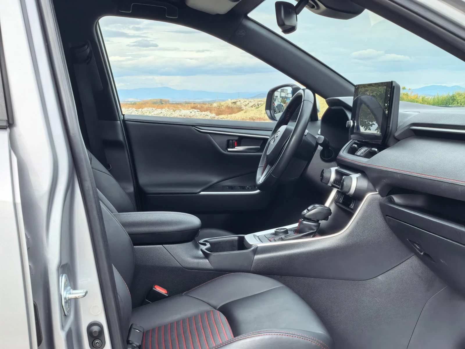 Toyota Rav4 2.5 306 �.�.4�4 PLUG-IN HYBRID!FACELIFT!��������! | Mobile.bg � ����������� 10