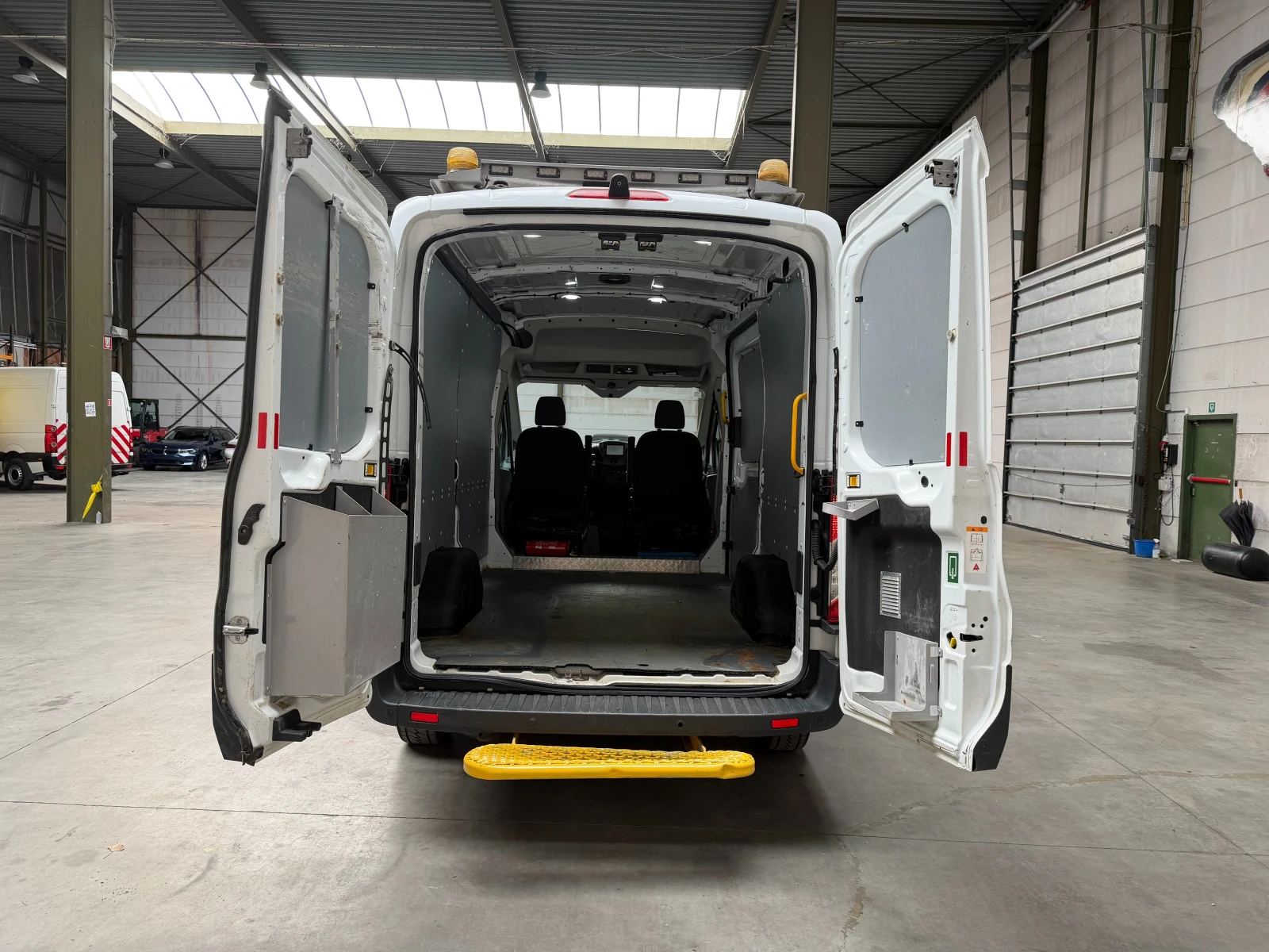 Ford Transit, снимка 11 - Бусове и автобуси - 54994488