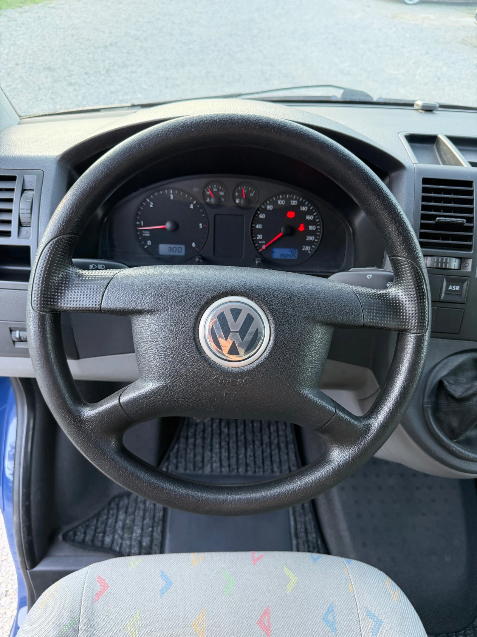 VW Transporter Топ | Сервизна история пригоден за мотори, снимка 10 - Бусове и автобуси - 55645870