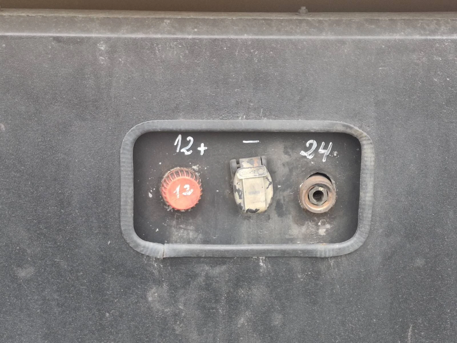 Isuzu Npr EXZ 75, снимка 15 - Камиони - 54101512