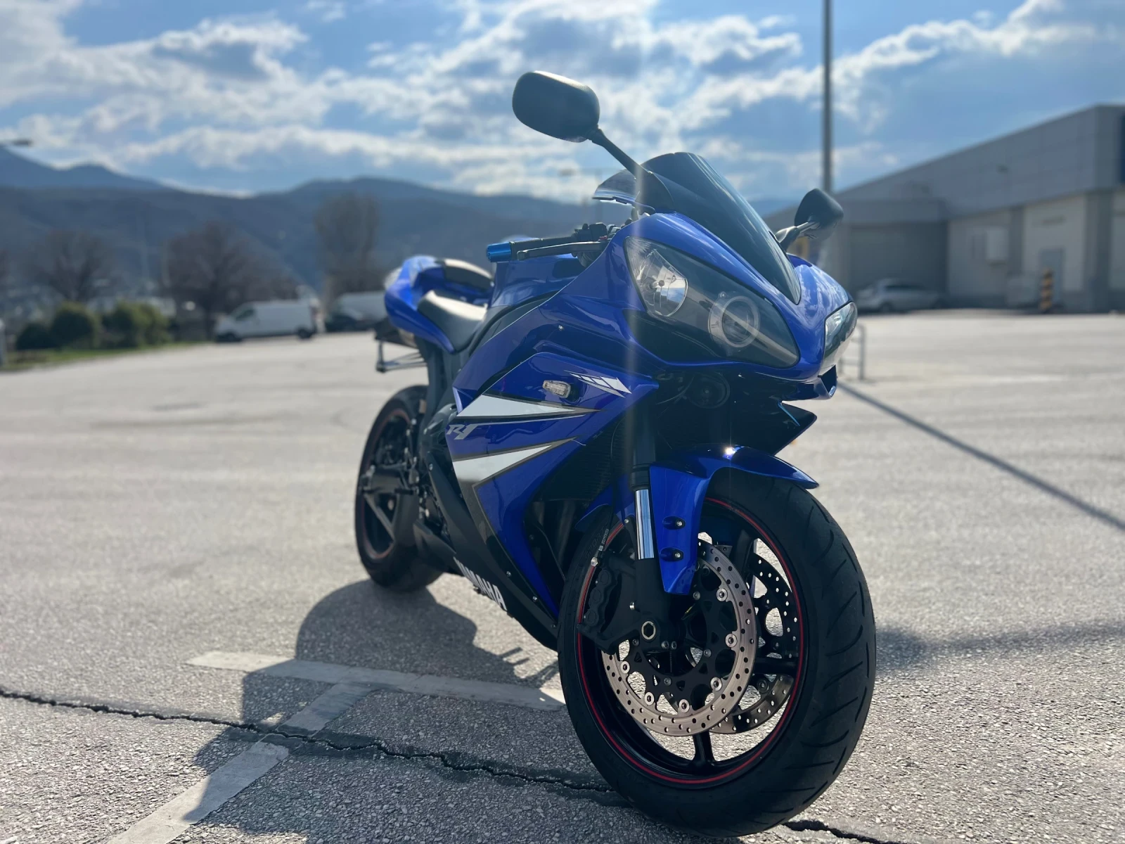 Yamaha YZF-R1 Yamaha YZF R1 - изображение 3