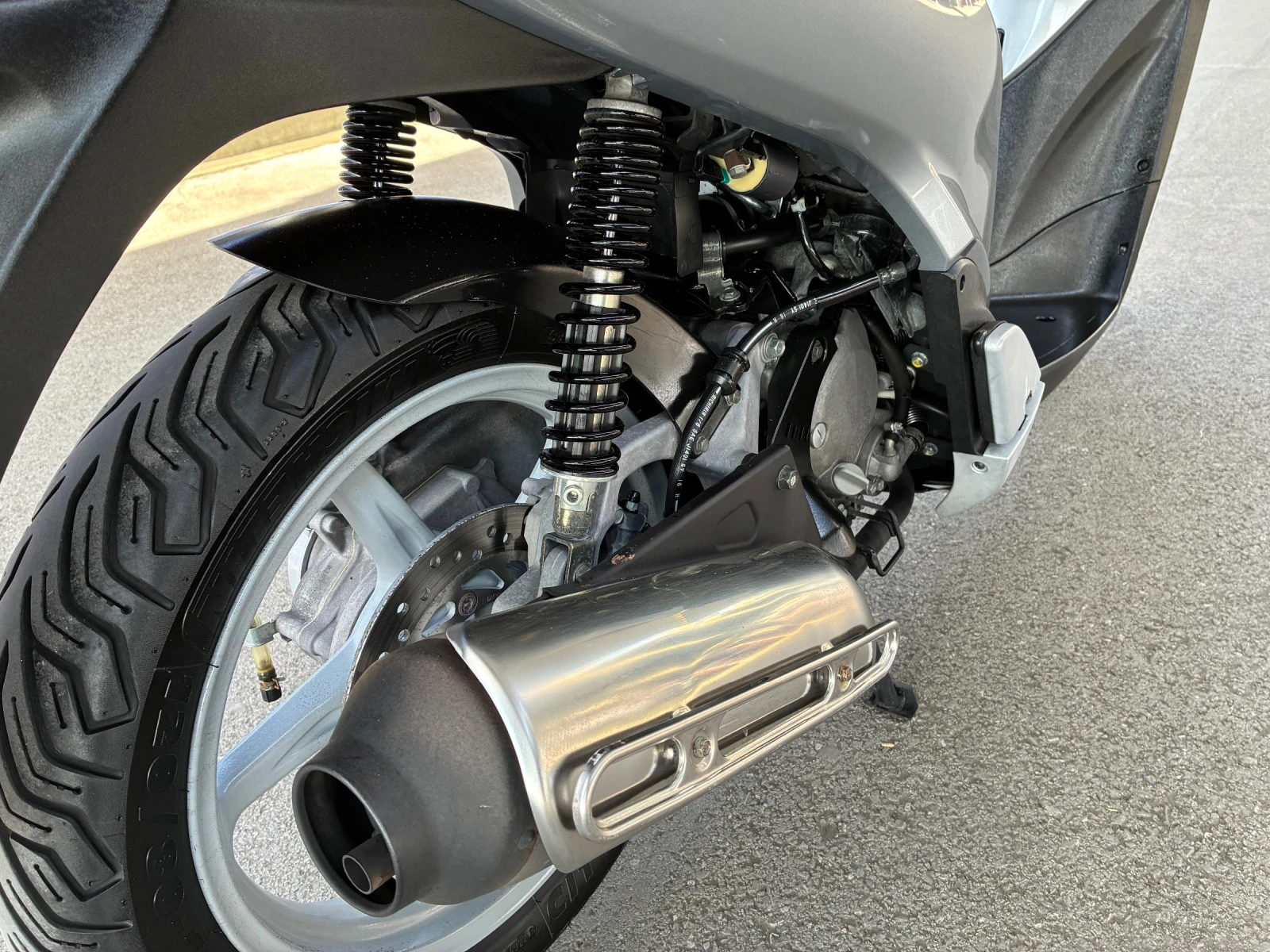 Honda Sh Sh 125 , снимка 6 - Мотоциклети и мототехника - 54596452
