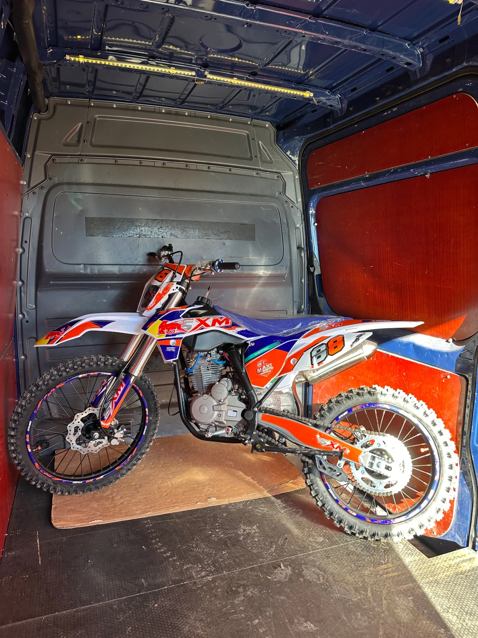 Други Друг SXM 250 4t - РАЗРАБОТЕН, снимка 2 - Мотоциклети и мототехника - 54222888