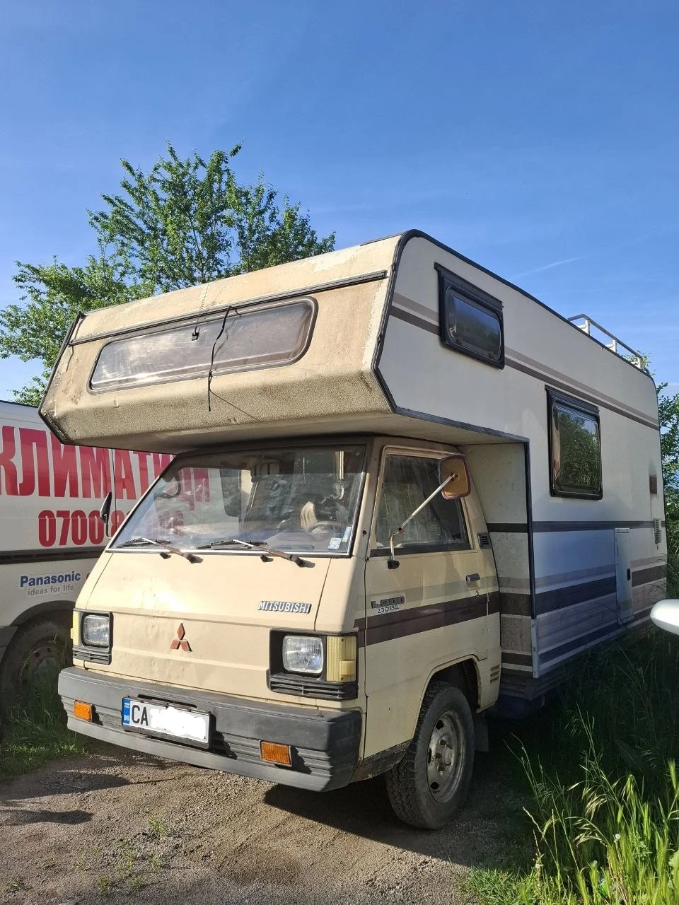 Кемпер Mitsubishi L300