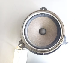 Тонколона високоговорител задна дясна Тойота Рав4 (н)