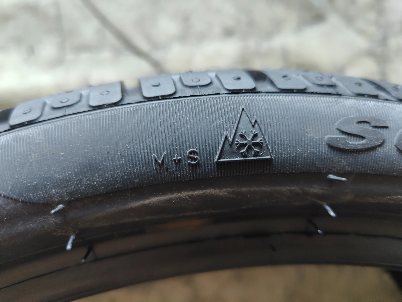  235/35R19 | Mobile.bg   10