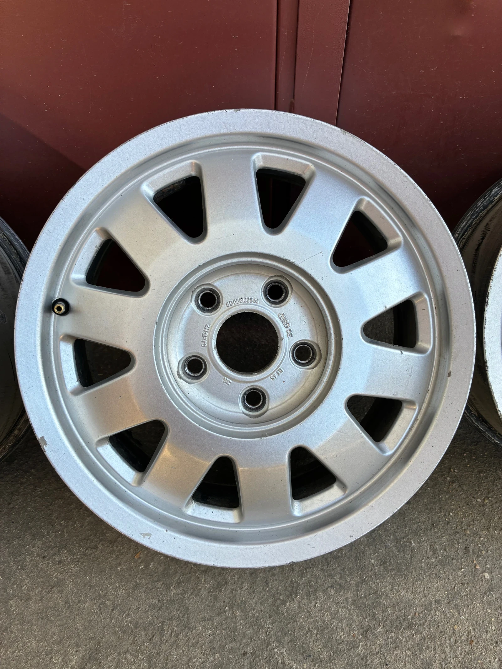 Джанти, снимка 2 - Гуми и джанти - 54346928