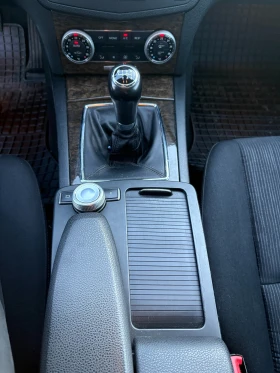Mercedes-Benz C 220, снимка 15