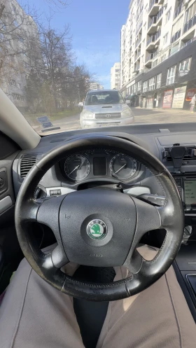 Skoda Octavia - 2000 € / 3911.66 лв. - 50711037 7