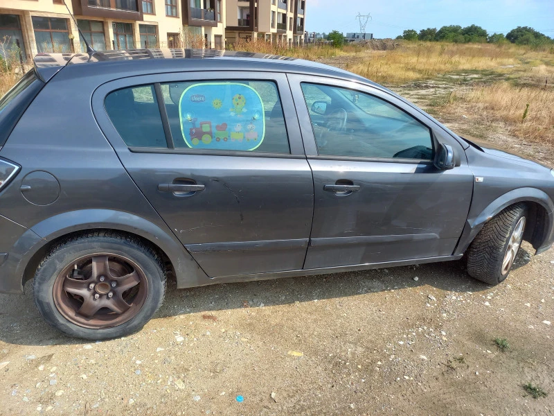 Opel Astra, снимка 5 - Автомобили и джипове - 42099048