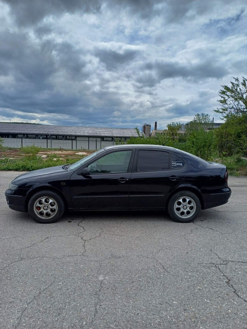 Seat Toledo, снимка 8 - Автомобили и джипове - 45926870