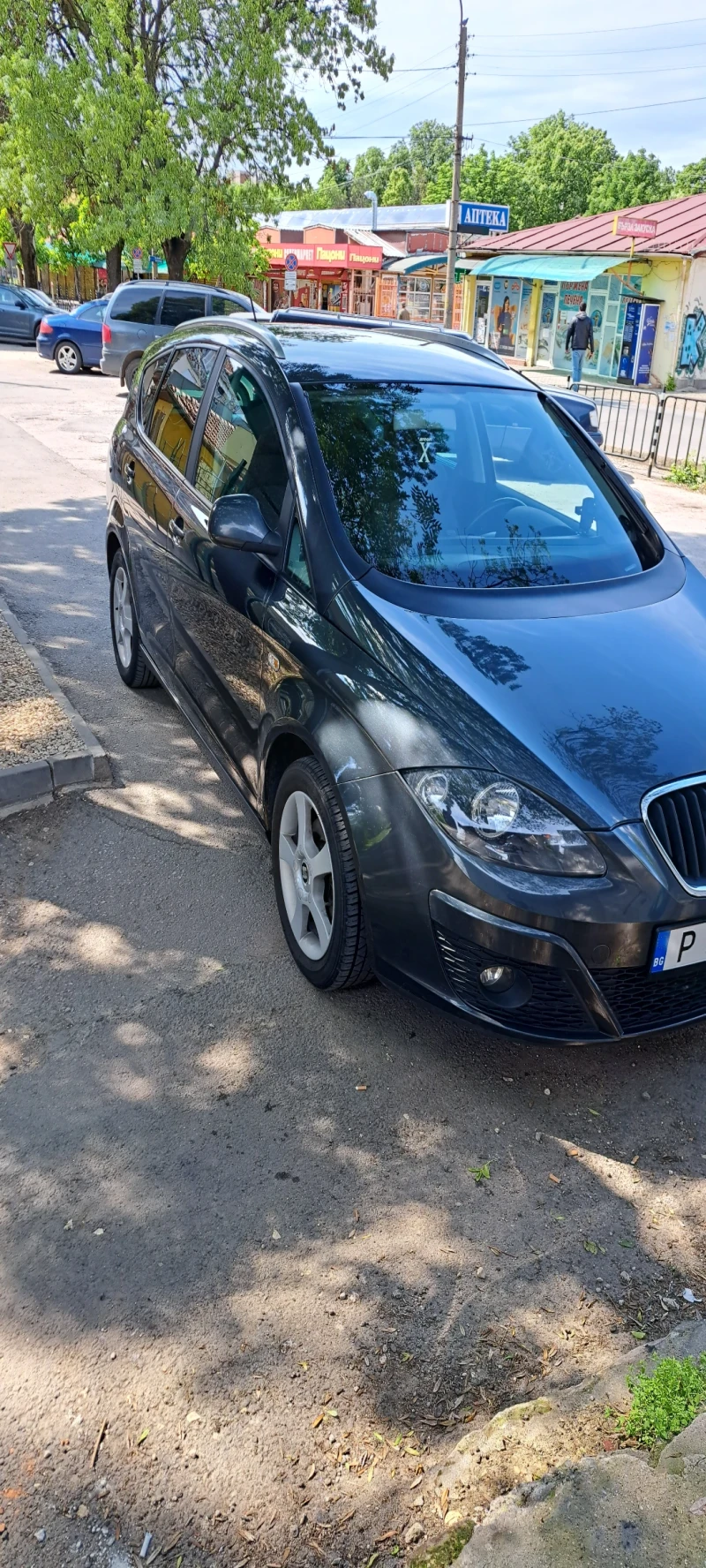 Seat Altea, снимка 2 - Автомобили и джипове - 48135978