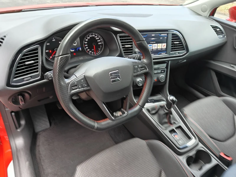 Seat Leon 1.6 TDI  FR, снимка 7 - Автомобили и джипове - 49348931