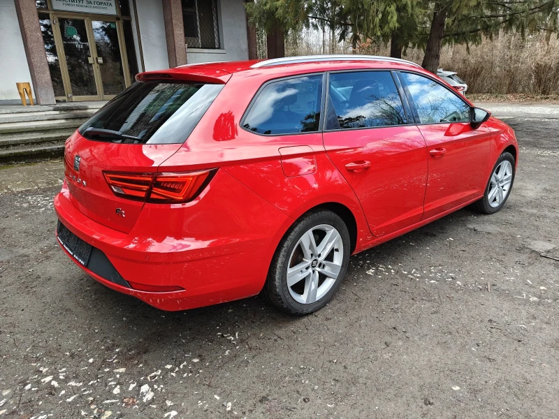 Seat Leon 1.6 TDI  FR, снимка 5 - Автомобили и джипове - 49348931