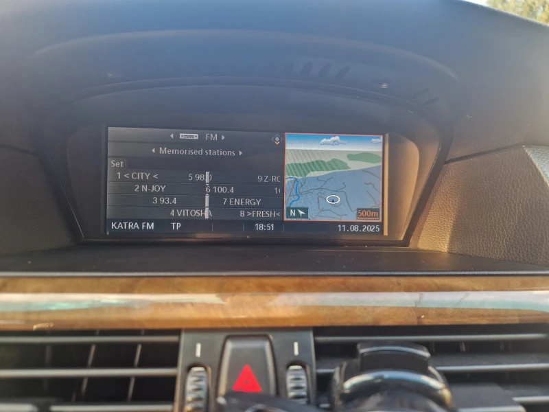 BMW 530, снимка 8 - Автомобили и джипове - 52336603