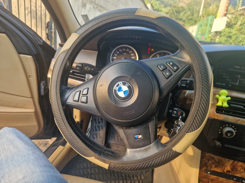 BMW 530, снимка 11 - Автомобили и джипове - 52336603