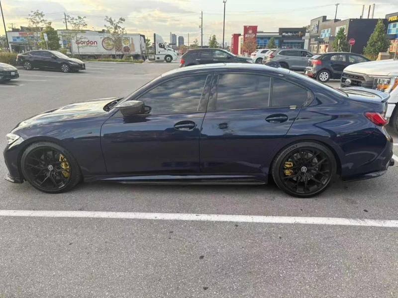 BMW 340 xDrive* Carbon* Shadow* Distronic* Harman/K* 360* , снимка 2 - Автомобили и джипове - 52318070