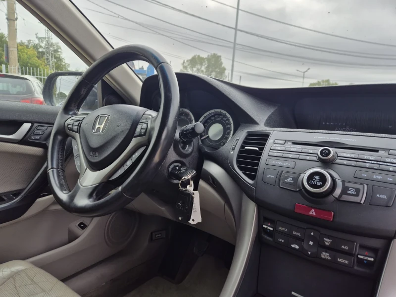 Honda Accord 2.2D, снимка 6 - Автомобили и джипове - 51837321