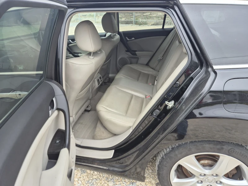 Honda Accord 2.2D, снимка 8 - Автомобили и джипове - 51837321