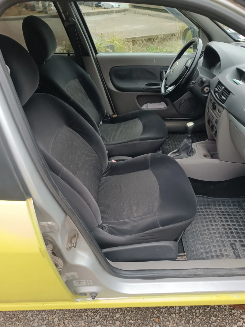 Renault Clio Symbol, снимка 5 - Автомобили и джипове - 52355323