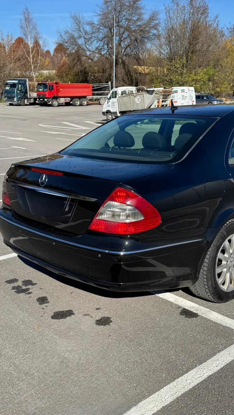 Mercedes-Benz E 220 CDI Elegance , снимка 6 - Автомобили и джипове - 52543028