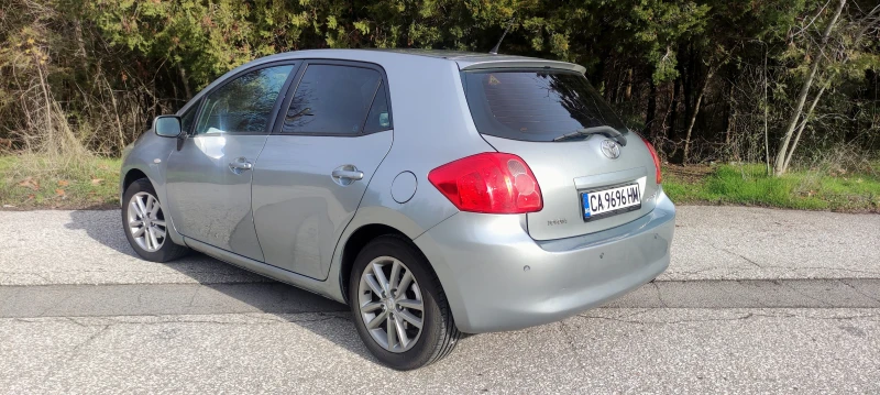Toyota Auris 1, 6 бензин / газ, снимка 3 - Автомобили и джипове - 52650249