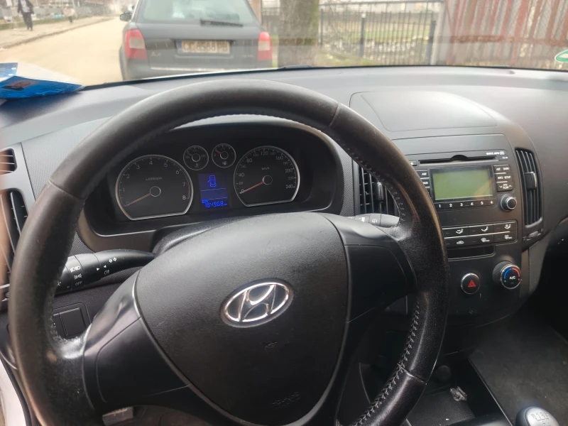 Hyundai I30 Cw, снимка 11 - Автомобили и джипове - 53467056