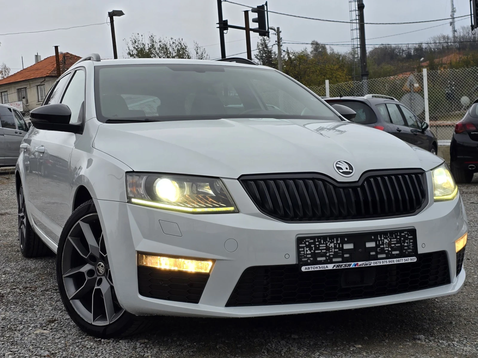 Skoda Octavia VRS 2.0 TDI 184 К.С. АВТОМАТ / КОЖА / КСЕНОН  - изображение 2