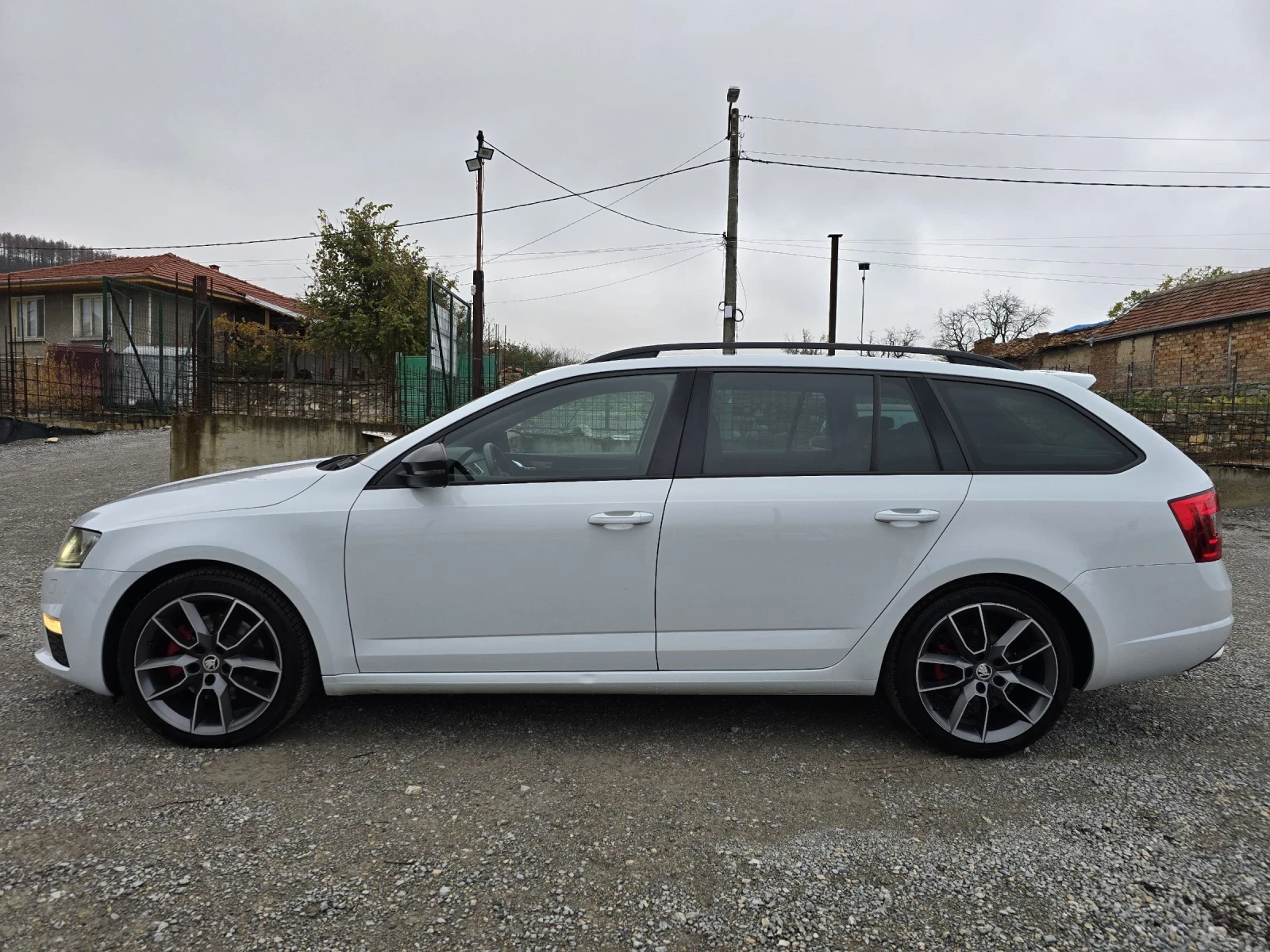 Skoda Octavia VRS 2.0 TDI 184 К.С. АВТОМАТ / КОЖА / КСЕНОН  - изображение 5