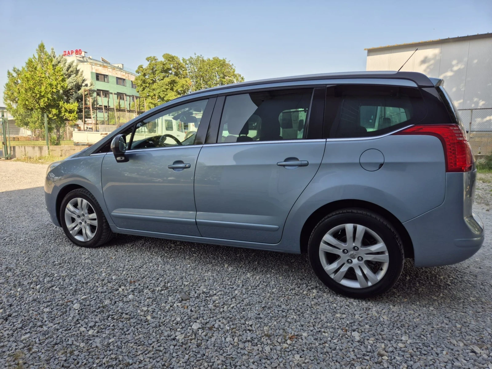 Peugeot 5008 2.0HDI- Navi-Exclusive - изображение 6