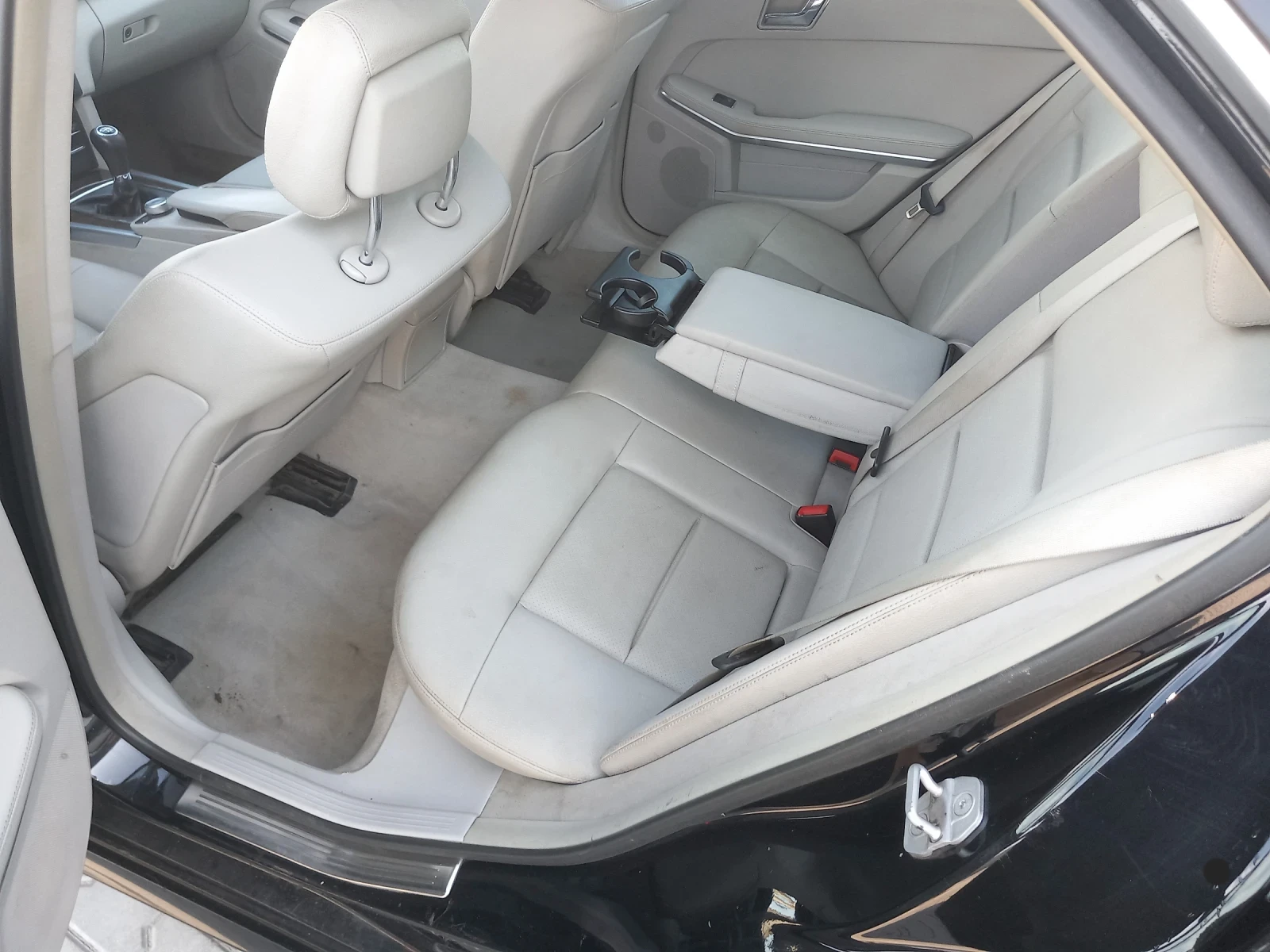 Mercedes-Benz E 200 2.0cdi - изображение 9