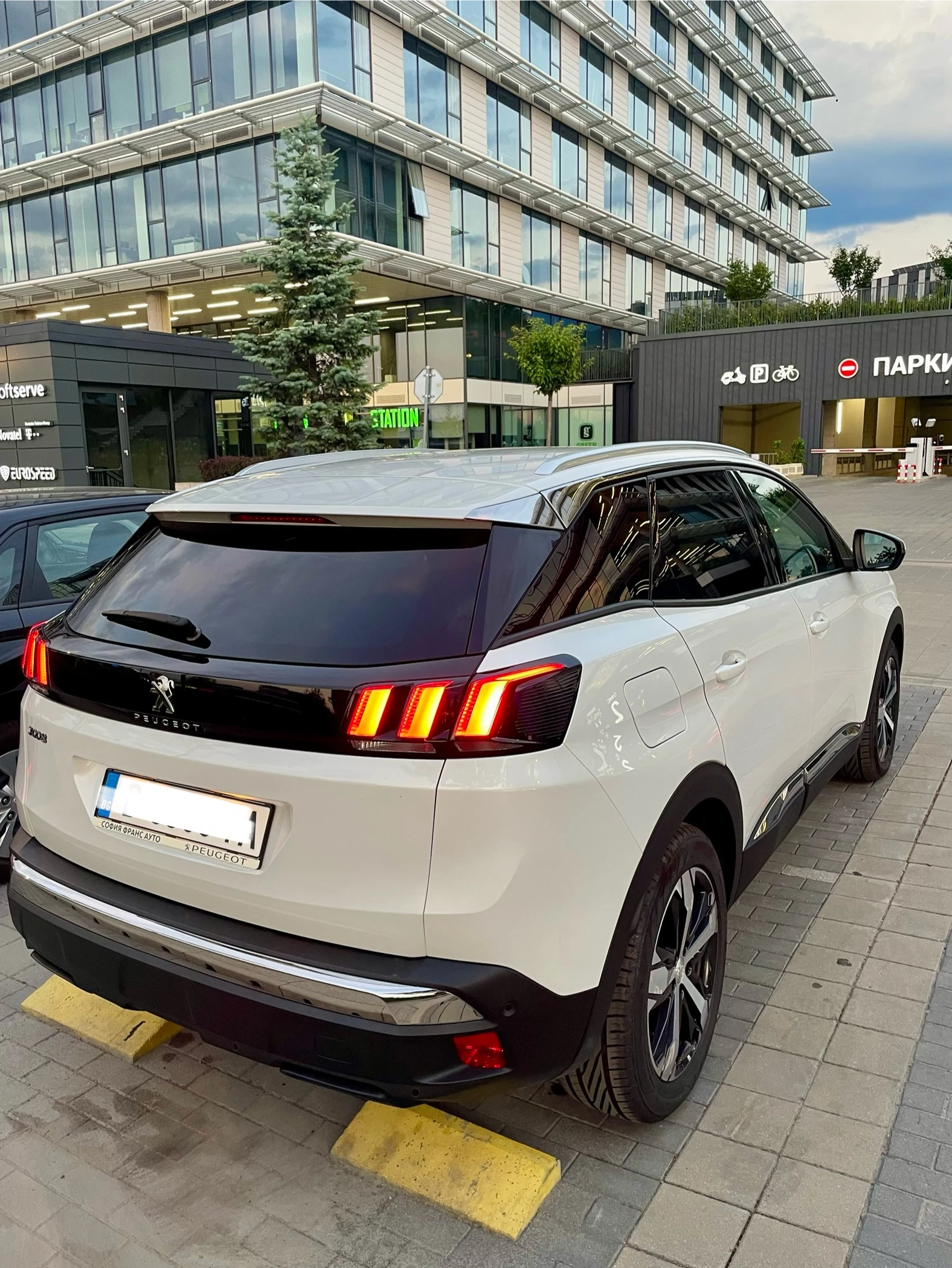 Peugeot 3008 1.5 BlueHDI - изображение 6