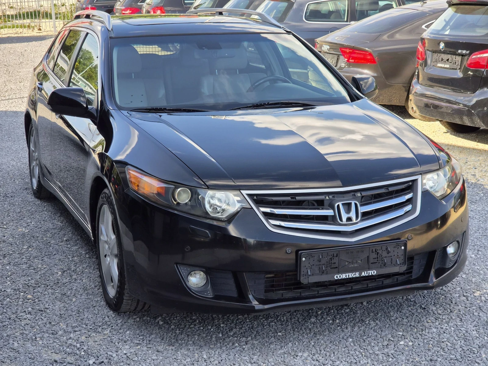 Honda Accord 2.2D, снимка 4 - Автомобили и джипове - 51837321