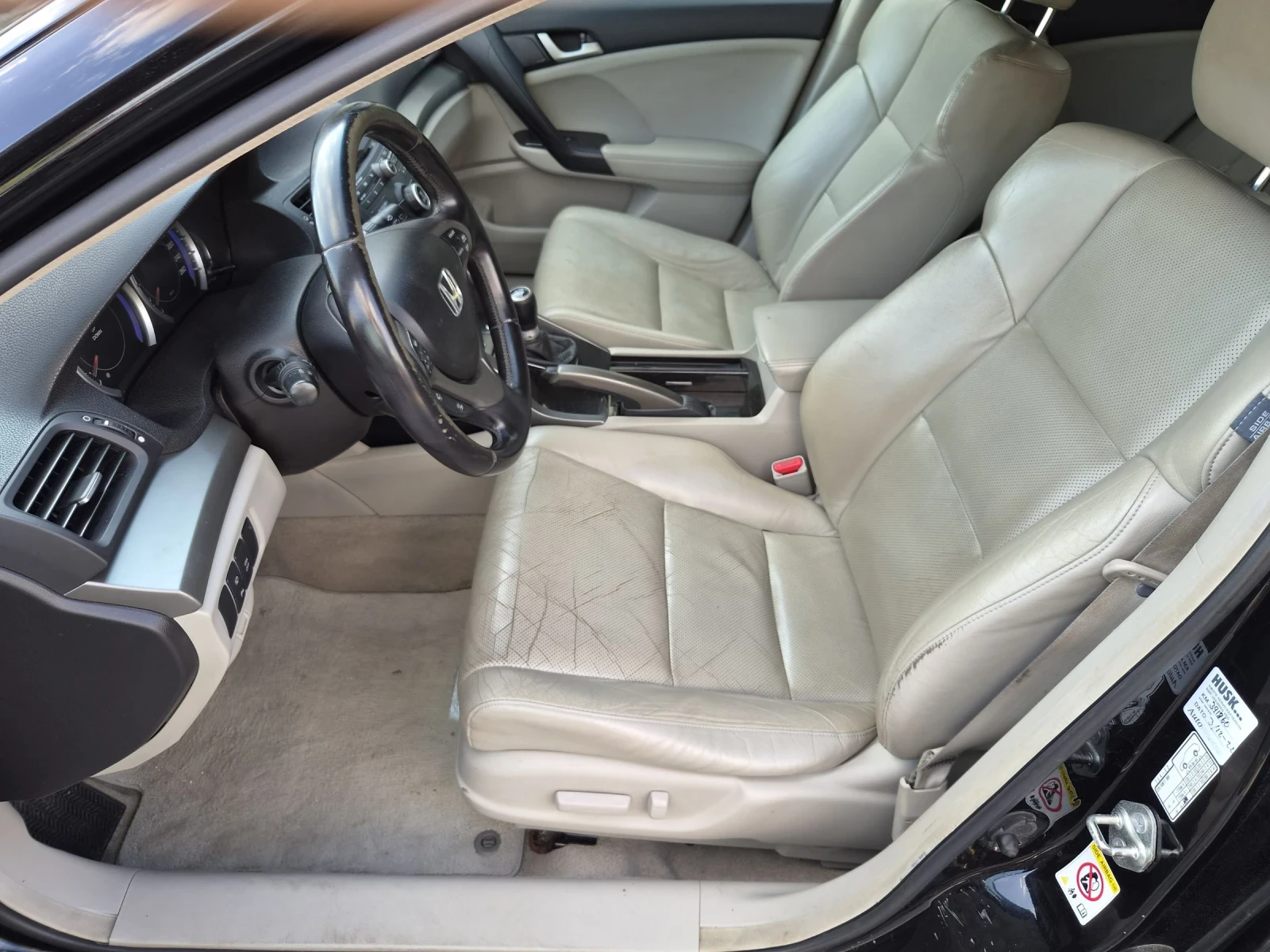 Honda Accord 2.2D, снимка 10 - Автомобили и джипове - 51837321