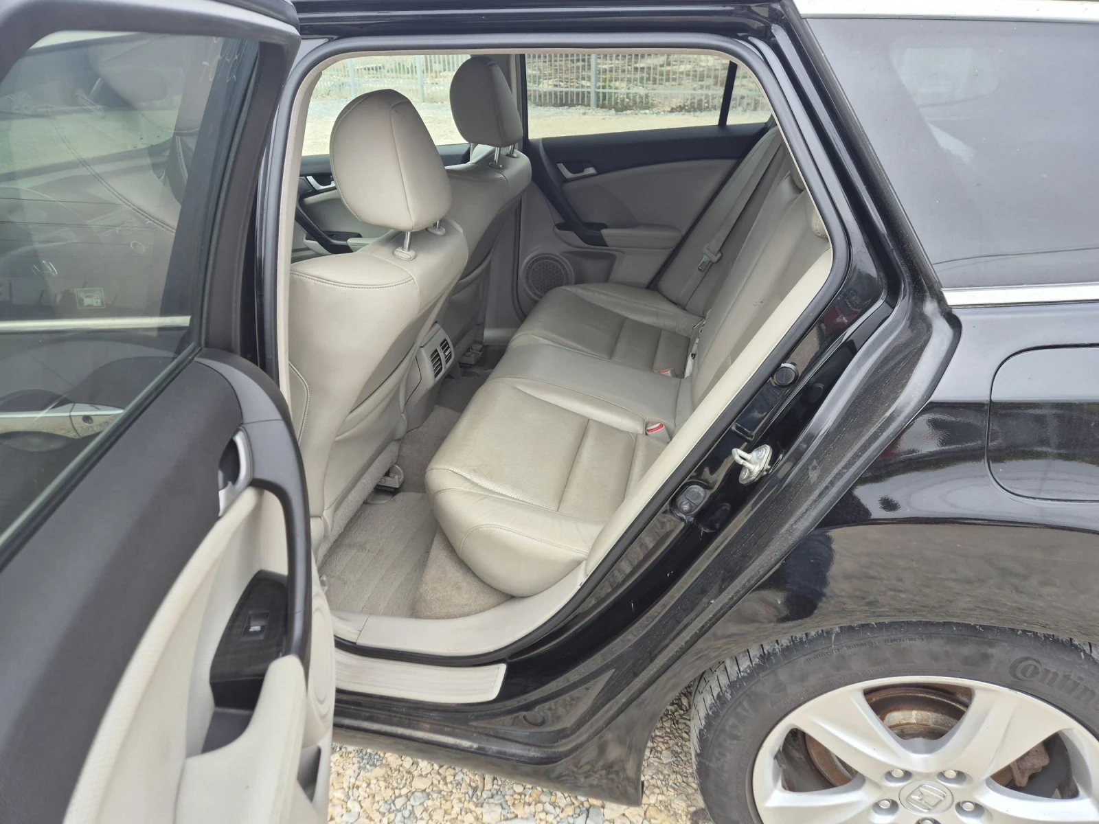 Honda Accord 2.2D - изображение 8